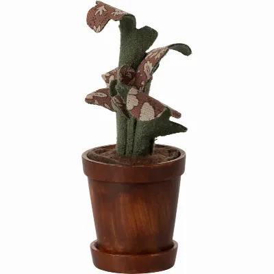 Flower pot with plant