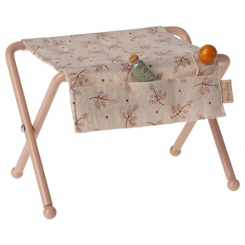 Skötbord för babymus, Rose